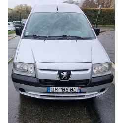 PEUGEOT EXPERT 2.0 HDI 110 Premium 8pl