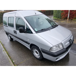 PEUGEOT EXPERT 2.0 HDI 110 Premium 8pl